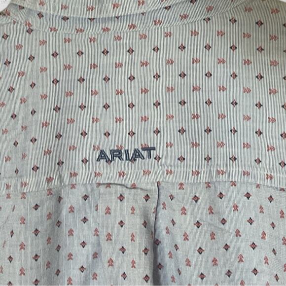 Ariat Men’s Size L Stretch All Over Arrow Print Short Sleeve Western Shirt - Picture 4 of 9